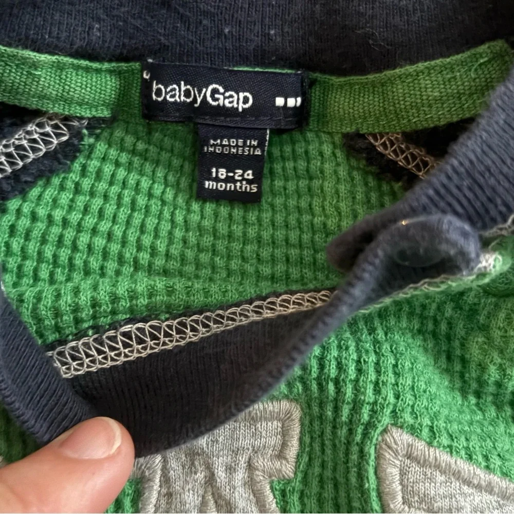 GAP Kids Long Sleeve Thermal Shirt in Green and Navy
